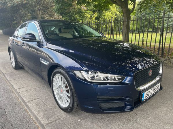 Jaguar XE Saloon, Diesel, 2015, Blue