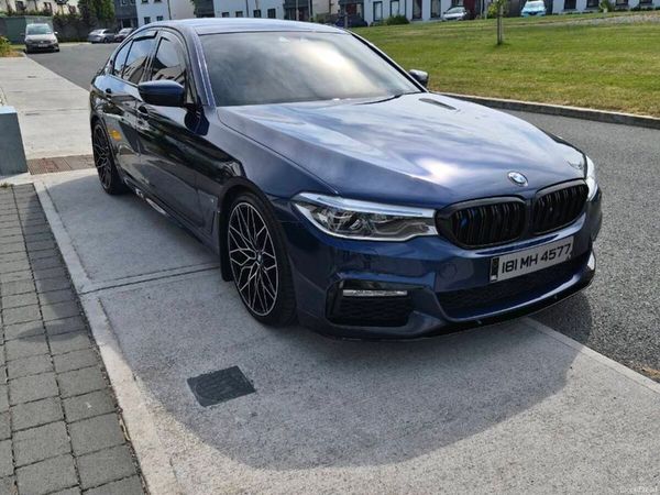 BMW 5-Series Saloon, Petrol Plug-in Hybrid, 2018, Blue