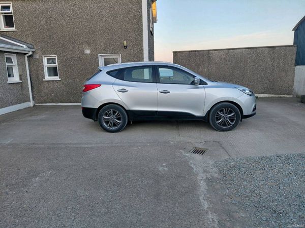 Hyundai ix35 SUV, Diesel, 2015, Silver