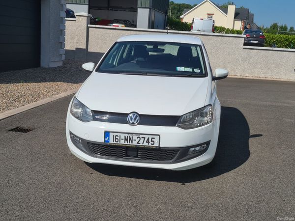 Volkswagen Polo Hatchback, Petrol, 2016, White