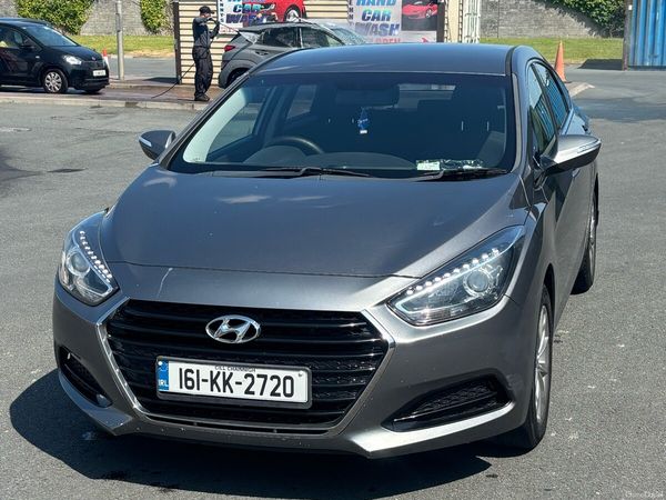 Hyundai i40 Saloon, Diesel, 2016, Silver