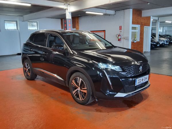 Peugeot 3008 MPV, Petrol, 2022, Black