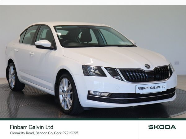 Skoda Octavia Saloon, Diesel, 2020, White