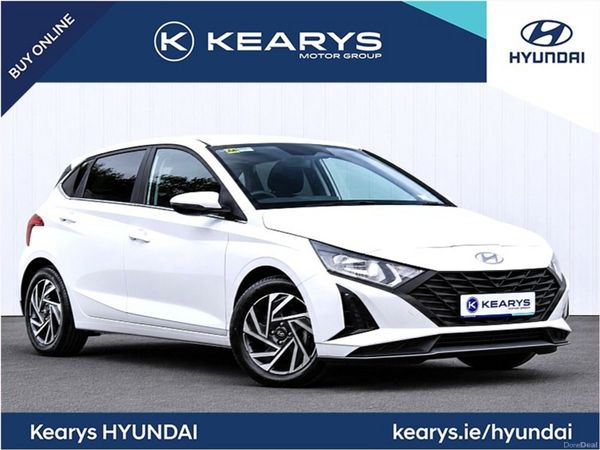 Hyundai i20 Hatchback, Petrol, 2026, White
