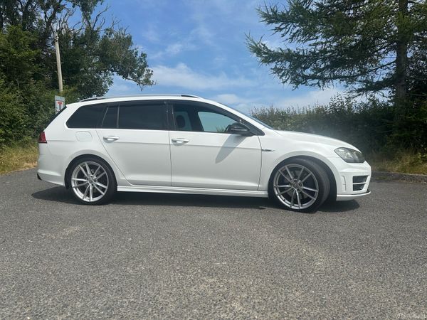 Volkswagen Golf Estate, Petrol, 2015, White