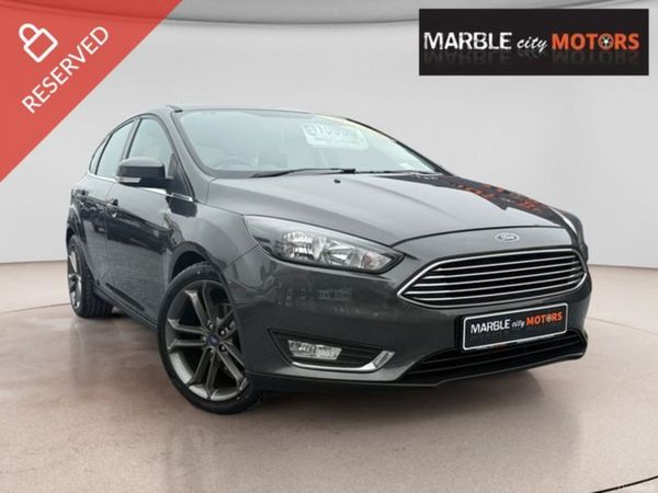 Ford Focus Hatchback, Diesel, 2017, Grey
