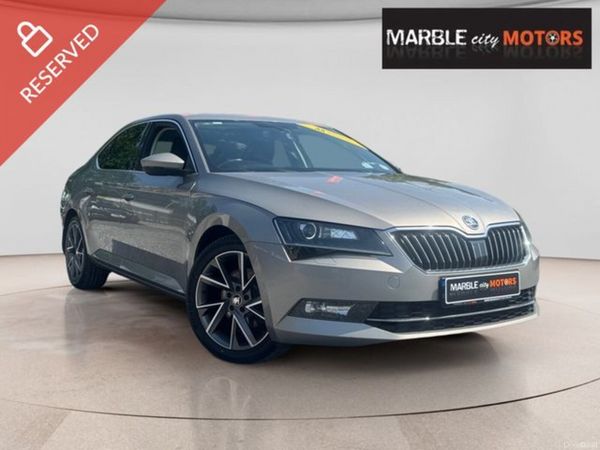 Skoda Superb Saloon, Diesel, 2019, Grey