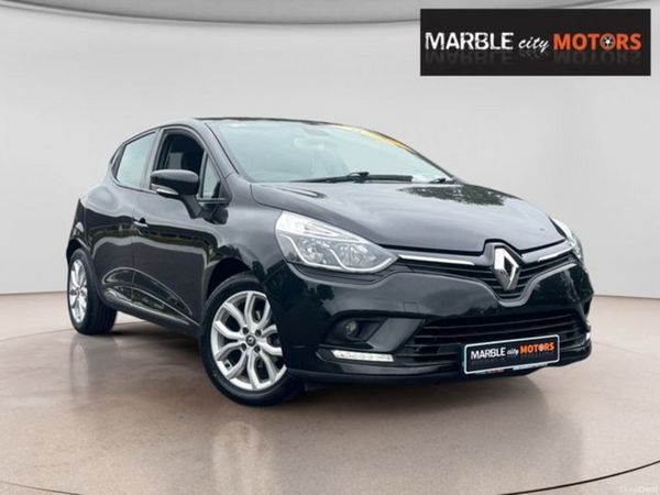 Renault Clio Hatchback, Petrol, 2018, Black