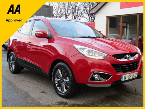 Hyundai ix35 SUV, Diesel, 2014, Red