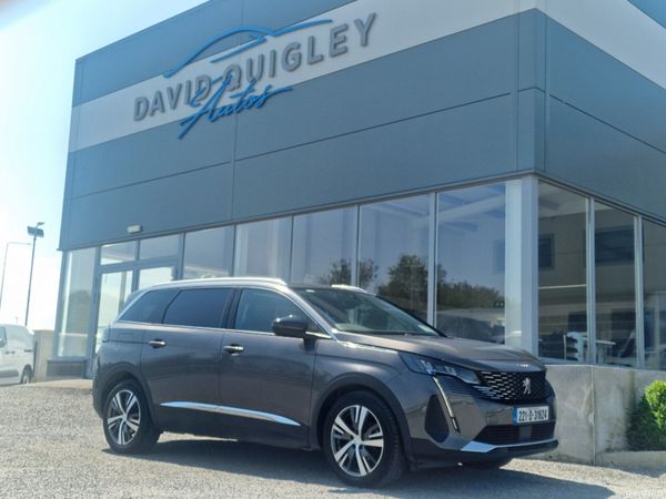 Peugeot 5008 MPV, Diesel, 2022, Grey