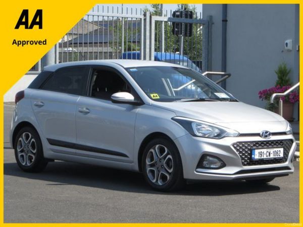 Hyundai i20 Hatchback, Petrol, 2019, Grey
