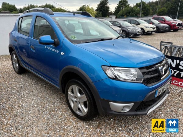 Dacia Sandero Stepway Hatchback, Diesel, 2016, Blue