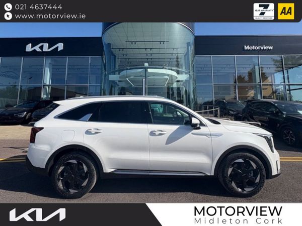 Kia Sorento SUV, Petrol Plug-in Hybrid, 2026, White