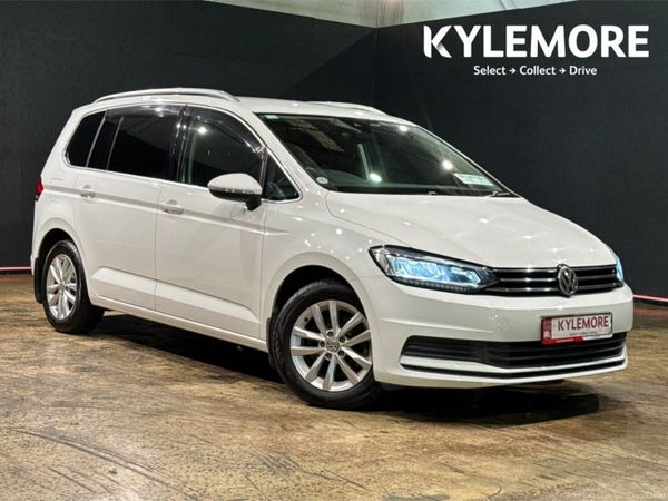 Volkswagen Touran MPV, Petrol, 2017, White