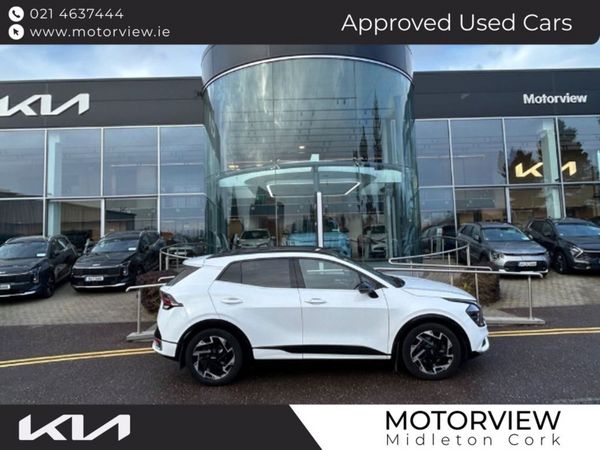 Kia Sportage SUV, Diesel Hybrid, 2024, White