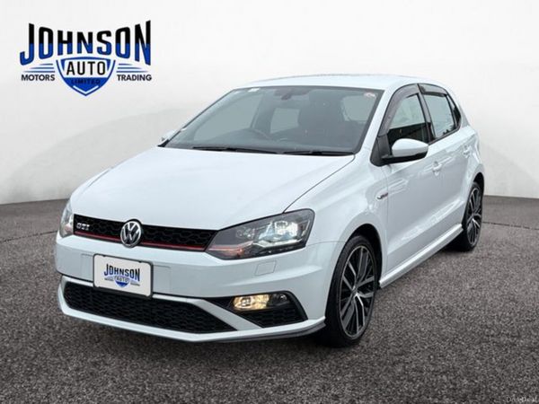 Volkswagen Polo Hatchback, Petrol, 2016, White