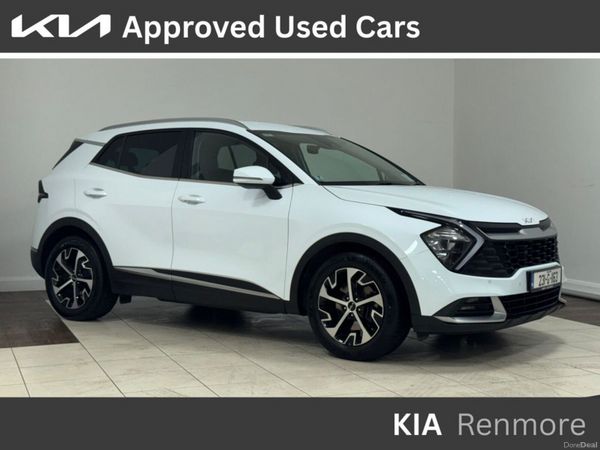 Kia Sportage MPV, Diesel Hybrid, 2023, White