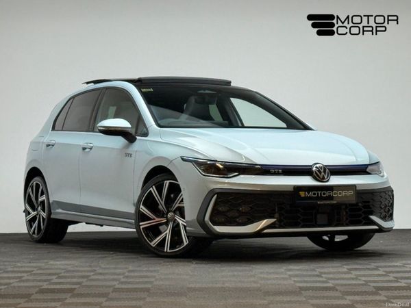 Volkswagen Golf Hatchback, Petrol Plug-in Hybrid, 2026, Blue