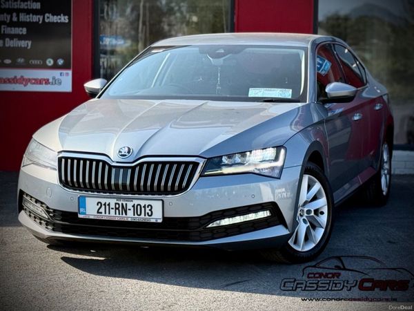 Skoda Superb Hatchback, Diesel, 2021, Grey