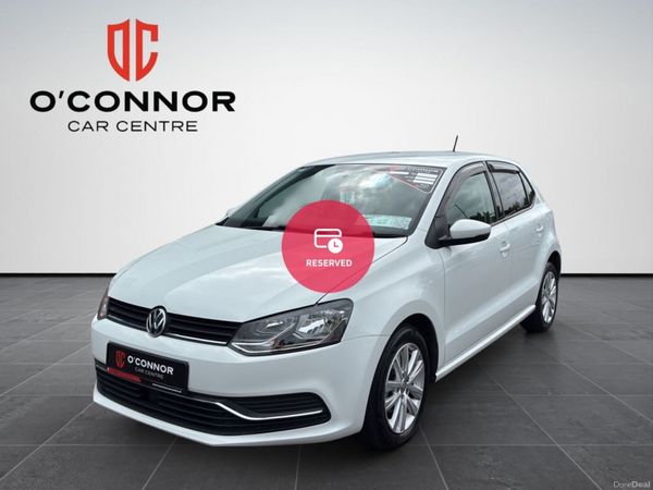 Volkswagen Polo Hatchback, Petrol, 2016, White