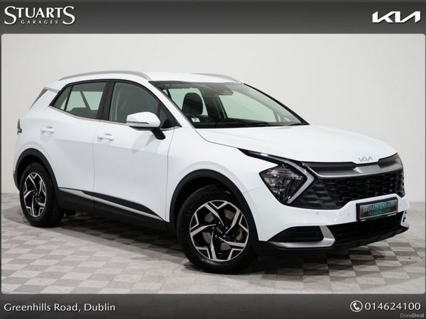 Kia Sportage MPV, Diesel Hybrid, 2023, White