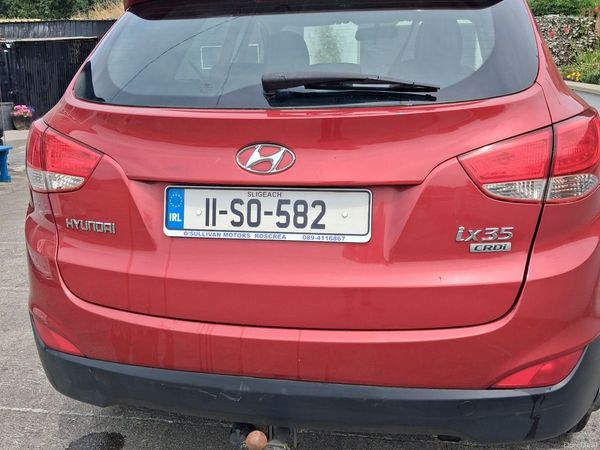 Hyundai ix35 SUV, Diesel, 2011, Red