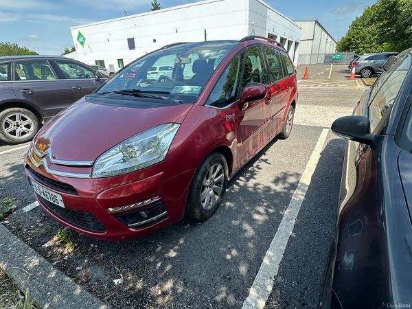 Citroen C4 Picasso MPV, Diesel, 2011, Red