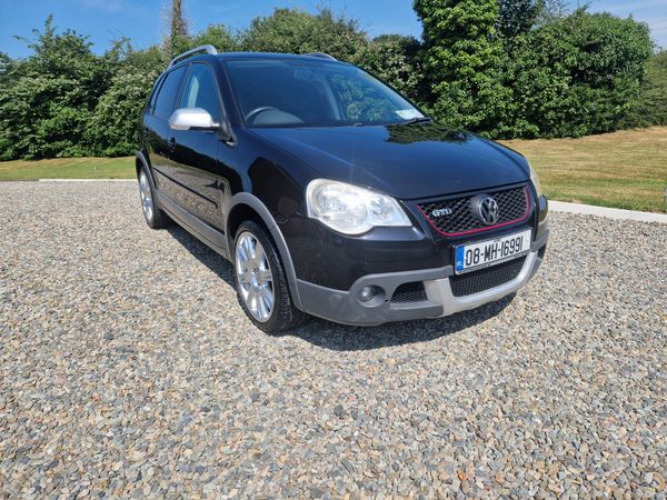 Volkswagen Polo Hatchback, Diesel, 2008, Black