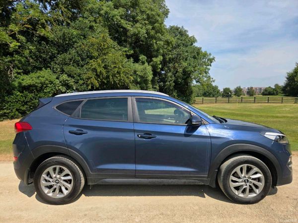 Hyundai Tucson SUV, Diesel, 2017, Blue