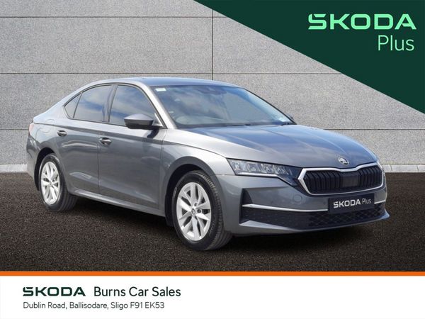 Skoda Octavia Saloon, Diesel, 2025, Grey