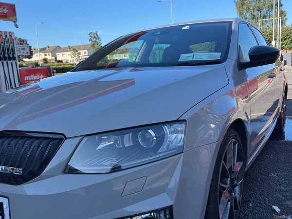 Skoda Octavia Hatchback, Diesel, 2016, Grey