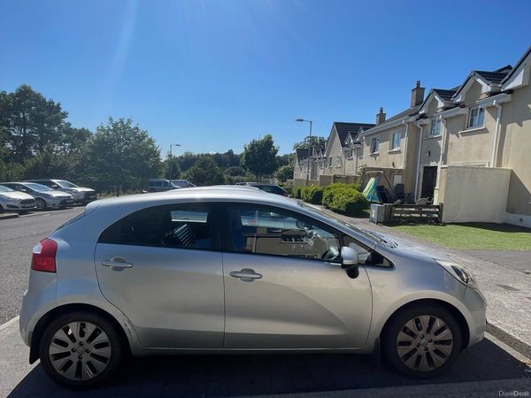 Kia Rio Hatchback, Petrol, 2013, Silver