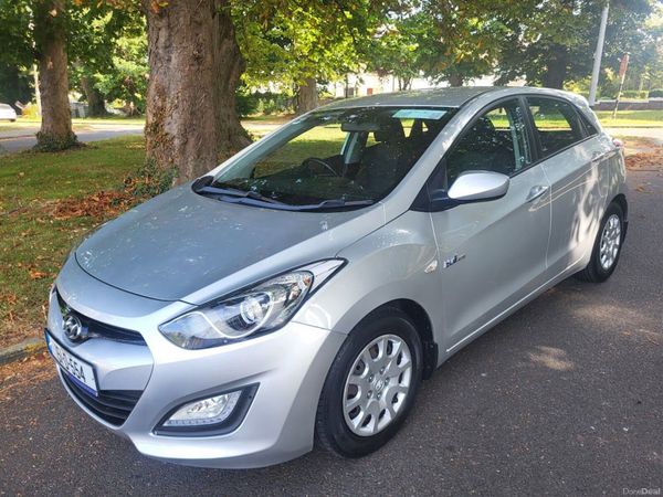 Hyundai i30 Hatchback, Petrol, 2015, Silver
