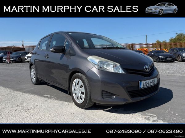 Toyota Yaris Hatchback, Diesel, 2013, Grey