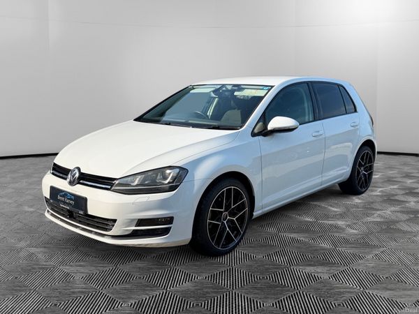 Volkswagen Golf Hatchback, Petrol, 2015, White