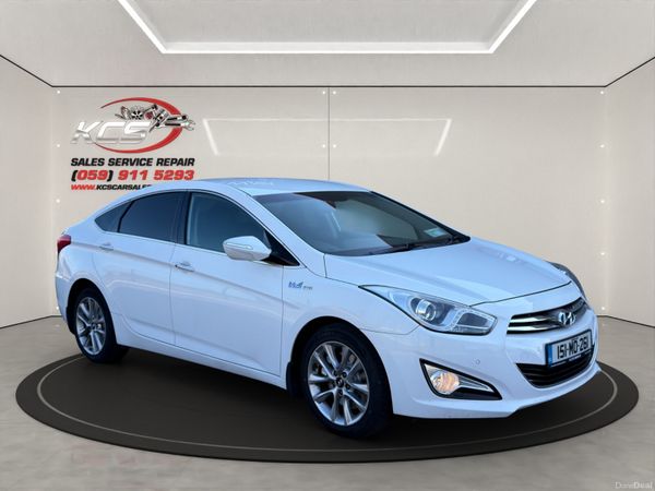 Hyundai i40 Saloon, Diesel, 2015, White