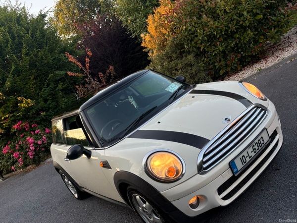 Mini Cooper Hatchback, Diesel, 2010, White