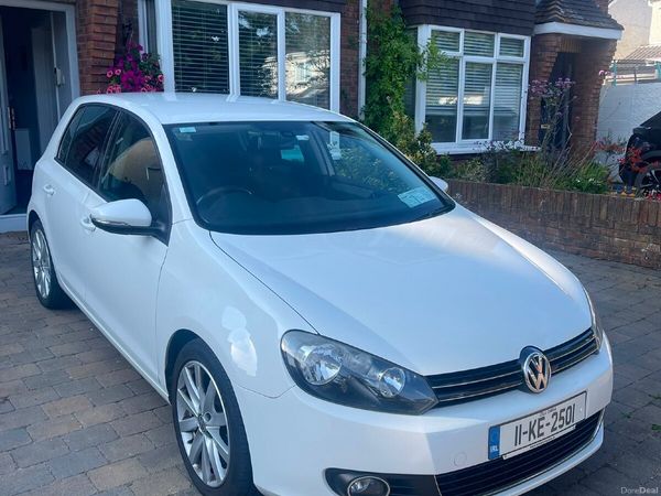 Volkswagen Golf Hatchback, Diesel, 2011, White