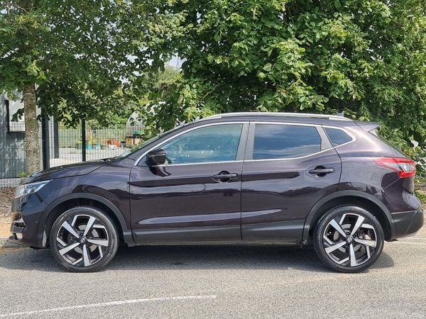 Nissan Qashqai Hatchback, Petrol, 2019, Black