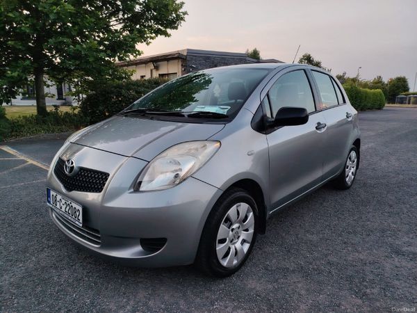 Toyota Yaris Hatchback, Petrol, 2008, Silver