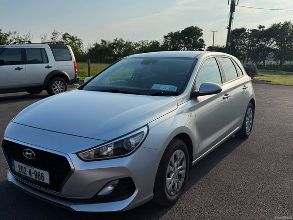 Hyundai i30 Hatchback, Petrol, 2020, Grey