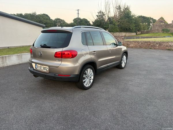 Volkswagen Tiguan SUV, Diesel, 2015, Brown