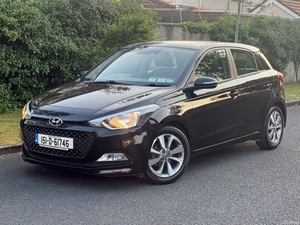 Hyundai i20 Hatchback, Petrol, 2015, Black