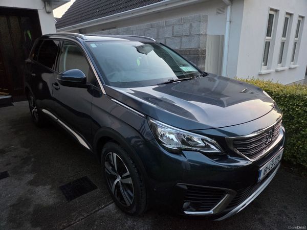 Peugeot 5008 MPV, Diesel, 2018, Blue