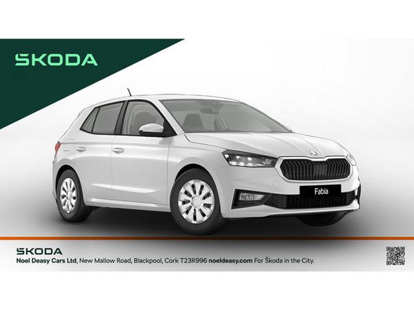 Skoda Fabia Hatchback, Petrol, 2027, White
