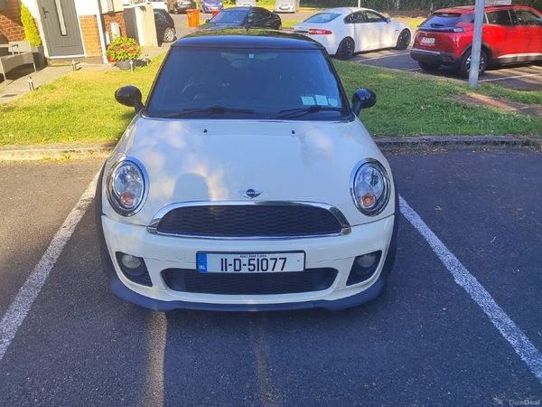 Mini One Hatchback, Diesel, 2011, White