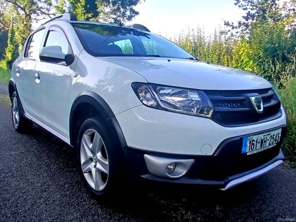 Dacia Sandero Stepway Hatchback, Diesel, 2016, White