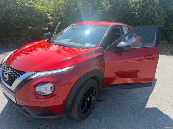 Nissan Juke SUV, Petrol, 2022, Red