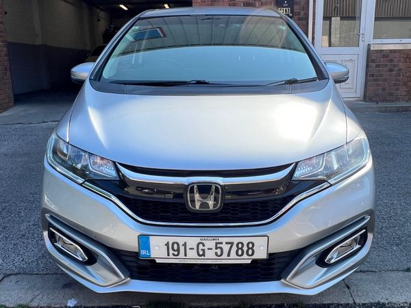 Honda Fit Hatchback, Petrol Hybrid, 2019, Silver