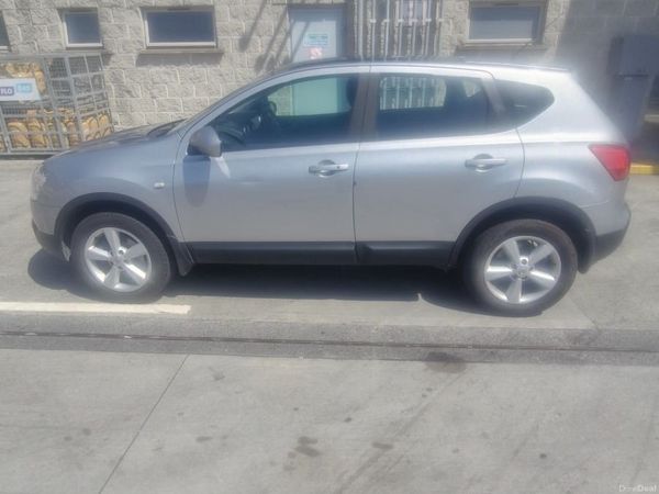 Nissan Qashqai Hatchback, Petrol, 2007, Silver